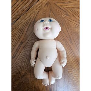 2018 OAA CPK CABBAGE PATCH BABY GIRL Doll  9" HARD BODY BLUE EYES BALD